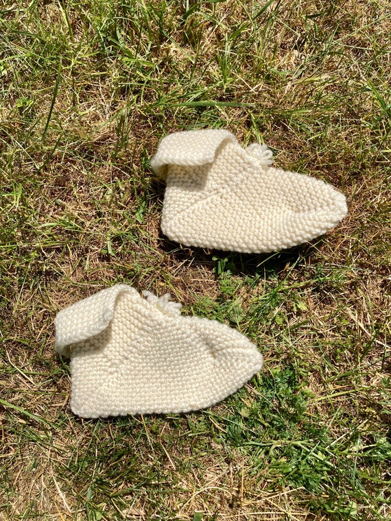 Vintage 60s/70s Creamy White Hand Knit Slipper So… - image 7