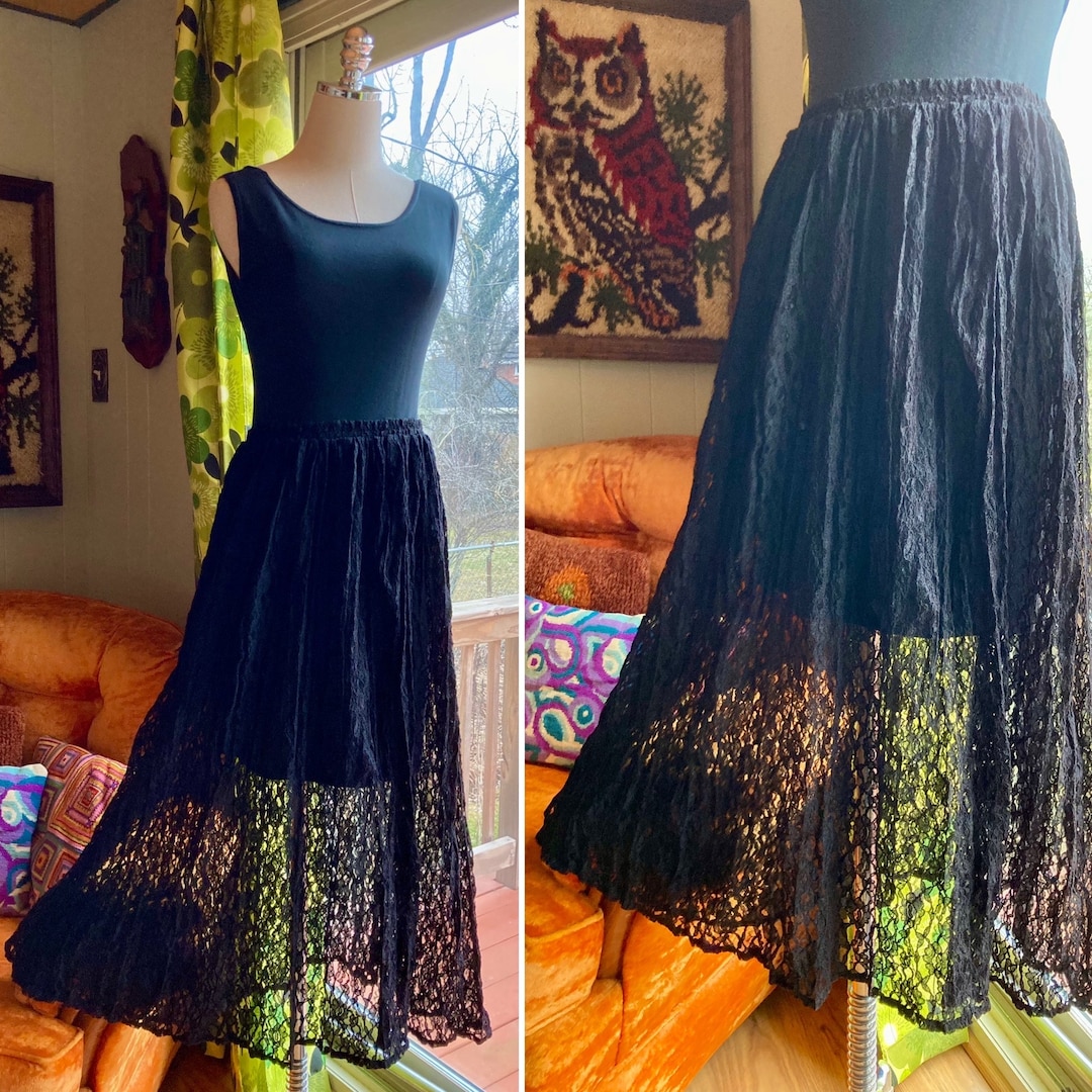 Vintage 90s black lace peplum tiered midi skirt (S)