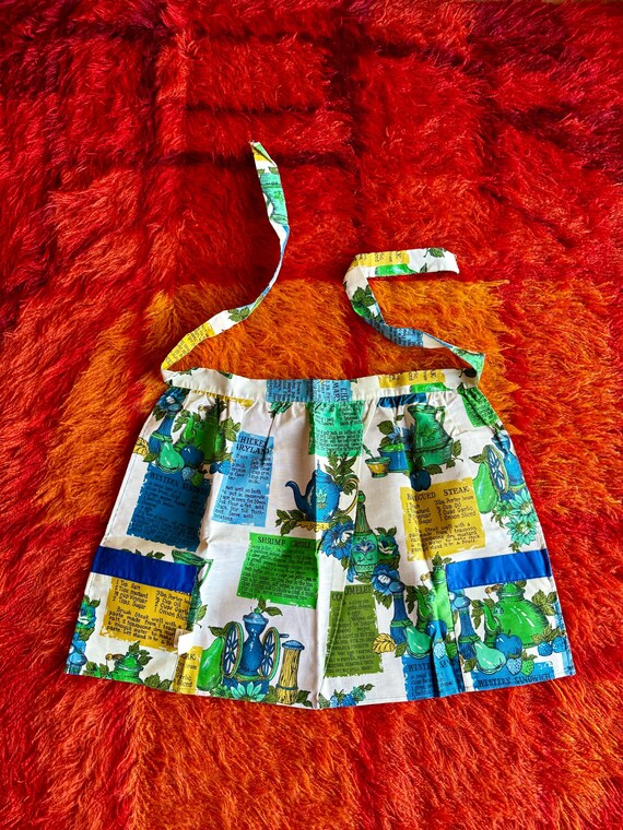 YOU PICK / Vintage 60s/70s Novelty Print Apron / Vintage 60s Blue Kitchen Apron / Vintage Gingham Half Apron / Vintage Floral Apron View 3