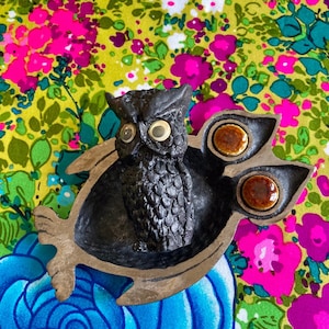 Vintage 70s Cast Iron Owl Trinket Dish/Ashtray & Vintage 70s Black Owl Figurine with Googly Eyes