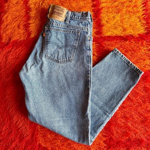 Vintage 90s Medium Wash Orange Tab 550 Levi Jeans / Vintage Levi 550 / Vintage Levis Relaxed Fit Tapered Leg Cut Off Jeans Tag Size 34x30