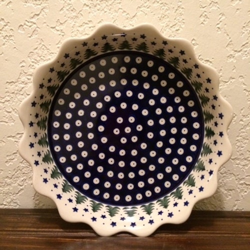 Polish Pottery Scalloped Pie/Baking/Serving Dish