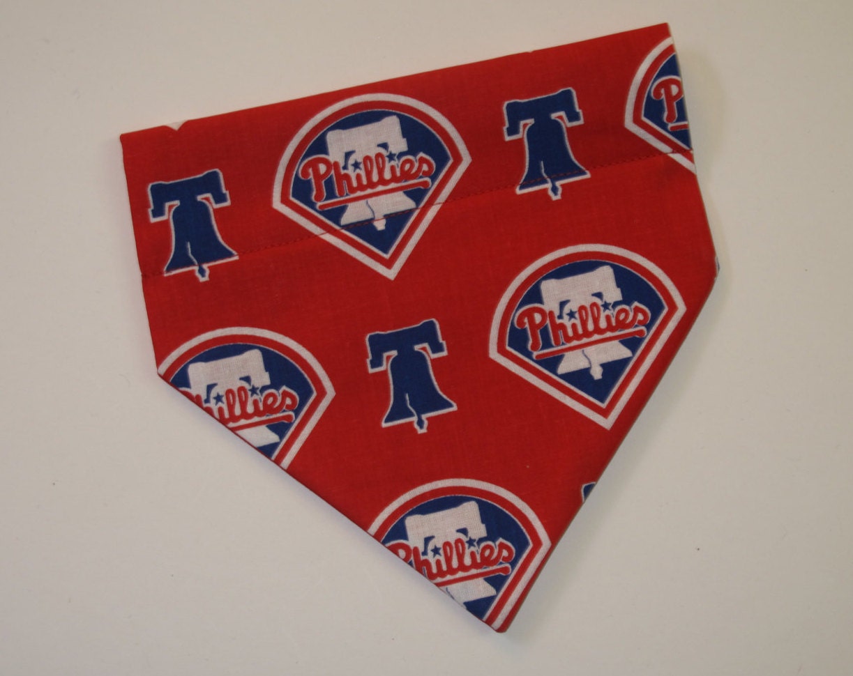 phillies dog collar