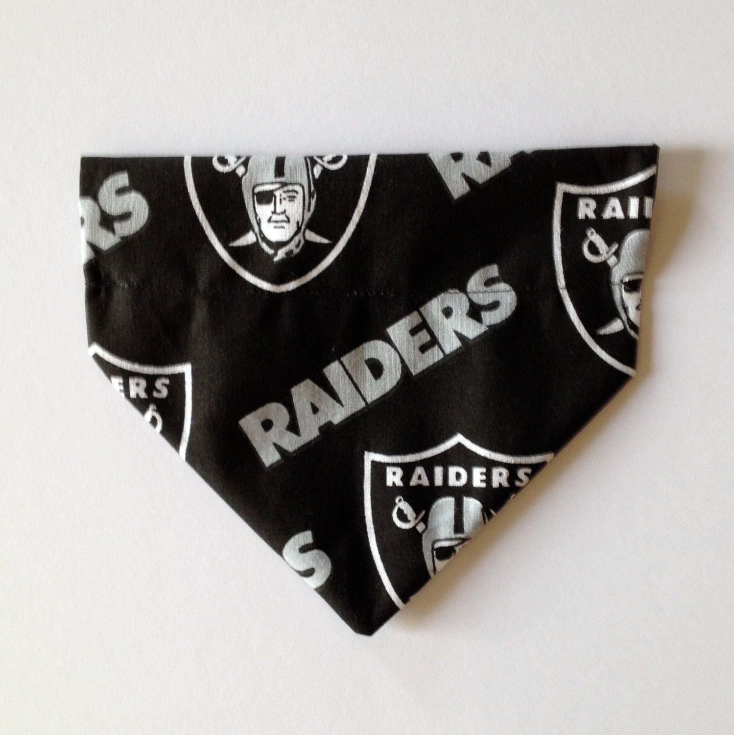 Oakland Las Vegas Raiders Bandana LXL Reversible Pet Wear *Collar Not  Included*