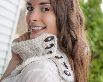 MODELLO con cappuccio lavorato a maglia a telaio, MODELLO con cappuccio lavorato a maglia grossa, la parola "Loom" è un'ombra lavorata a maglia sul cappuccio! Scarica PDF istantaneo. Taglie per adolescenti e donne.