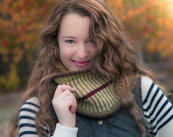 Loom Knit Brioche Cowl PATTERN, Cowl, Scarf, Neckwarmer, Preppy, Equestrian Style, Fall Knits, PDF PATTERN Download.