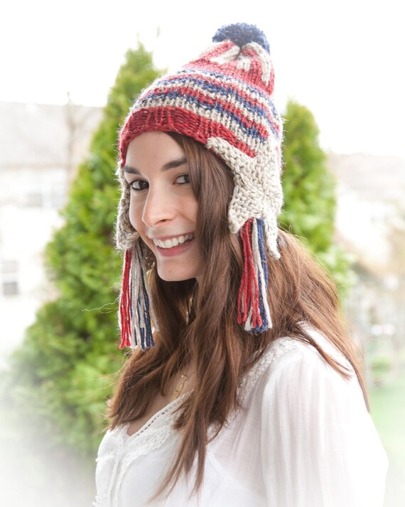 how to loom knit a hat with earflaps