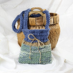 Loom Knit Handbag Pattern. Quick and Easy Loom Knitting Pattern For A Super Cute Weekend Bag, Tote, Purse, Perfect For Casual Occasions!