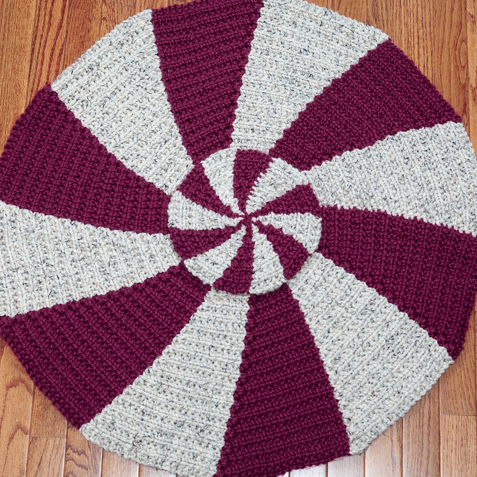 Loom Knit Rug PATTERN. Starlight Peppermint Pinwheel Color Etsy