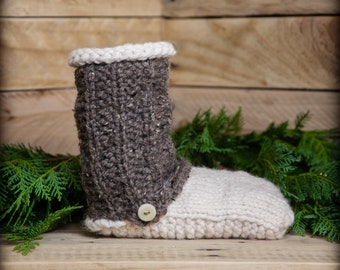 Loom Knit Slipper Boot PATTERN, Shoe fits Men, Women, Teens, PDF Loom Knitting PATTERN Download. Unisex