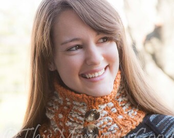 Loom Knit Pumpkin Spice Cowl PATTERN. Perfect for fall! Child, Teen and Adult Sizes. Instant PDF Download. Beginner Friendly Pattern!