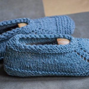 Men&#39;s winter stylish wool slippers
