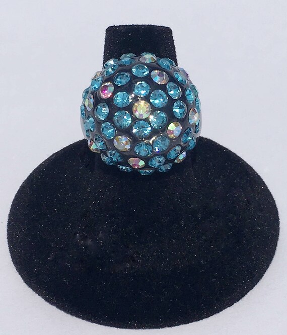Lucite Rhinestone Ring Vintage 50s Light Blue AB A