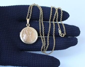 Vintage Mid Century Mod Signerad Ballou B.A.B. 12K Guldfylld Rund Medaljong Stjärntecken Astrologi Vattumannen Vattenbärare Original Ballou 18" Kedja