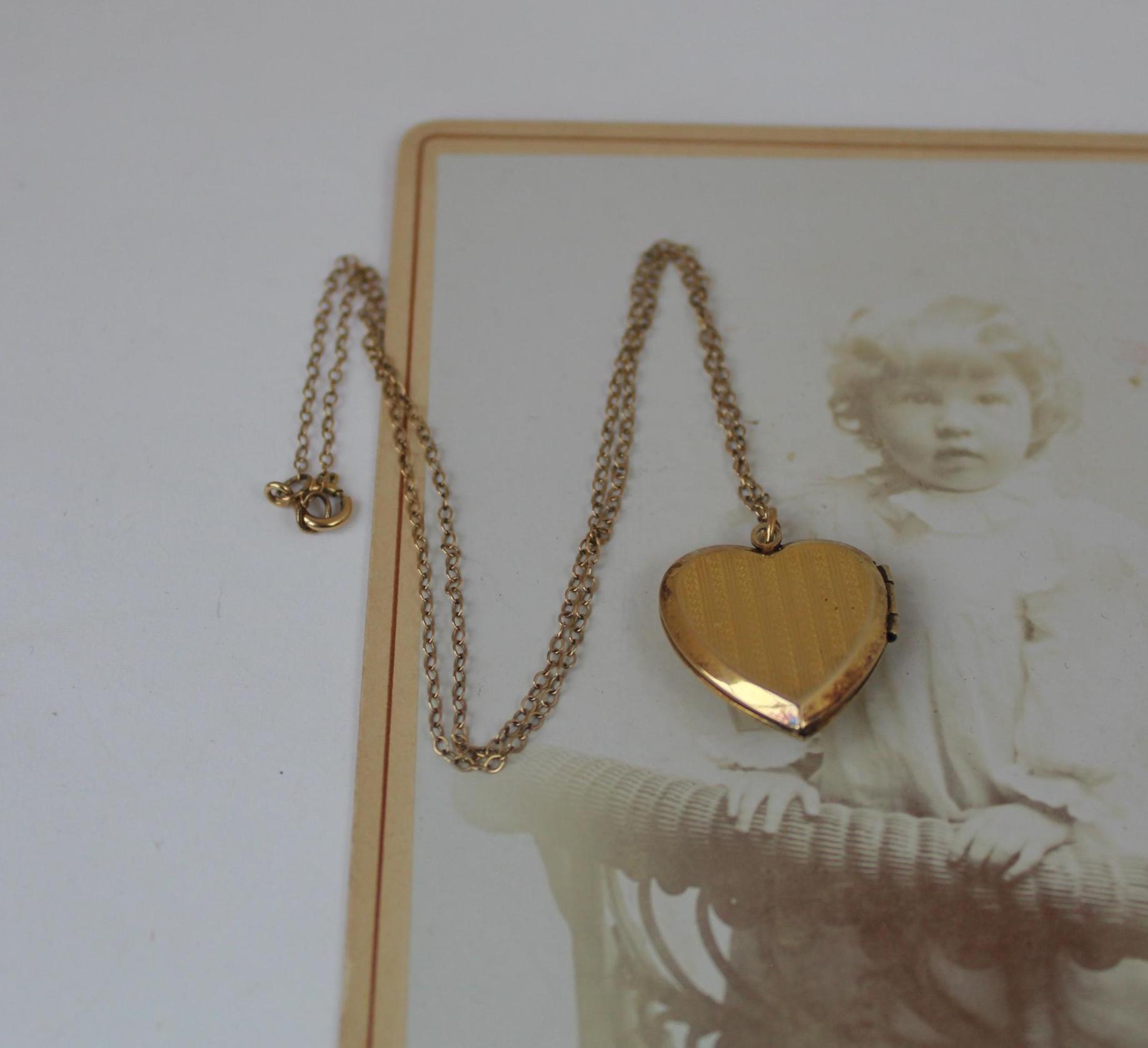 Vintage WWII Era Sweetheart Locket, US Army Air Corps Aviation