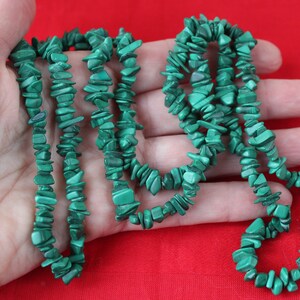 Vintage 1970s BOHO Green Malachite Natural Rough Beads Long Necklace Extra Long 34 Long Strand Malachite Beads image 2