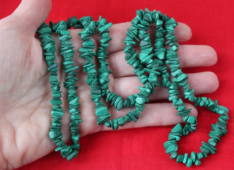 Vintage 1970s BOHO Green Malachite Natural Rough Beads Long Necklace Extra Long 34 Long Strand Malachite Beads image 2