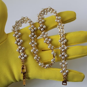Beautiful Vintage NAPIER Pat. 4,774,743 Vintage Wired White Pearl Liquid Gold Necklace 16 and 3/4&quot; Fabulous Vintage Napier Designer Jewelry