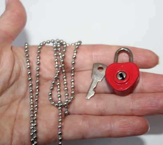 Vintage Lock and Key Necklace, Red Enamel Heart S… - image 5