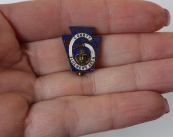 Estate - Antique Vintage Firemen Pin Badge York County PA, Delegate County Firemen's Assn Pin Beautifully Enameled Keystone PA Shape Older