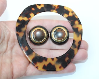 Vintage Mid Century Mod 1960s Crown Trifari Faux Tortoise Clip On Earrings, Bracelet Jewelry Set, Lucite or Bakelite Crown Trifari 60s Mod