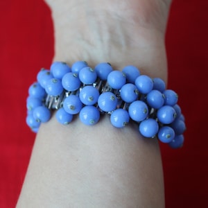 Vintage Heavy Blue Milk Glass Stretchy 1950s Expansion Bracelet, Cha Cha Japanese Luxurious ALL GLASS Beads 1950s Mid Century Bracelet JAPAN