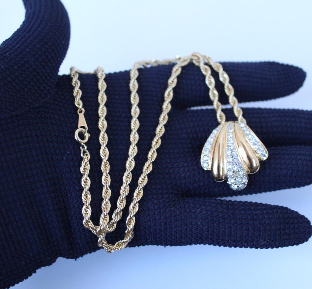 Vintage Joan Rivers Classics Collections Gold Tone & Crystal Pendant ...