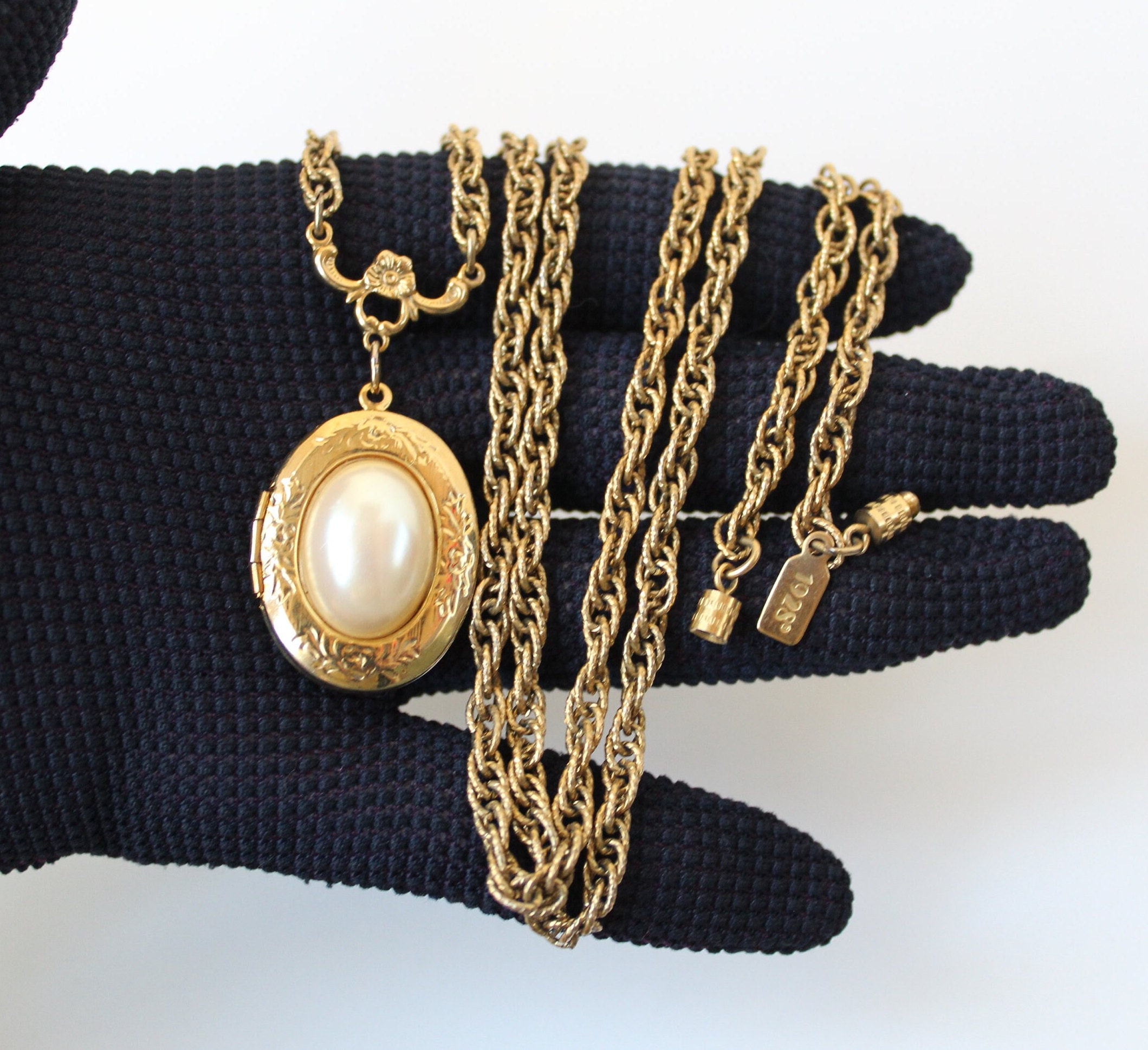 Womens Necklace CHIC Script Tassel Pendant Faux Pearl Costume Fashion  Jewelry