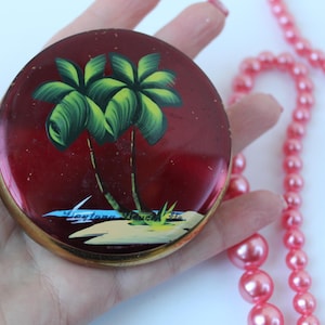 Vintage Mid Century Ruby Red Painted Retro Scene 1950s Powder Compact, Signed Daytona Beach FL, Palm Trees Powder Compact Vintage Make Up