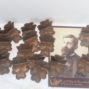 20 Antique Victorian Hardware Clover Heart Shaped Brackets from an Old Pennsylvania Home, Antique Shelf Holders Brackets, Matching Set of 20