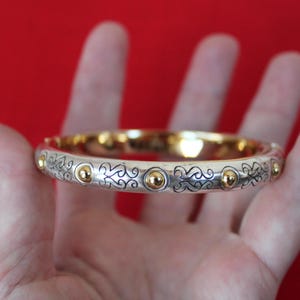 Vintage BRIGHTON signiert ARIES 2 Ton Gold Ton Silber Ton Armreif Armband Klapp Magnetverschluss