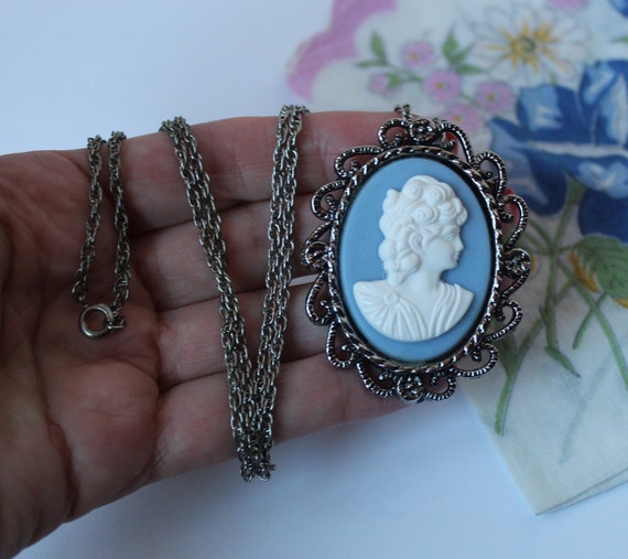 Vintage Mid Century Large Blue Cameo Necklace wit… - image 3