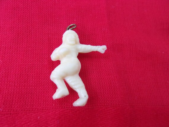 Vintage 1940s Celluloid Football Player Charm, 19… - image 2