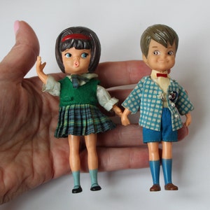 Pair of Original 1965 Dolly Darlings Dolls Hatbox Series by Hasbro Japan, Susie And John, Original Clothes With Tags Japan