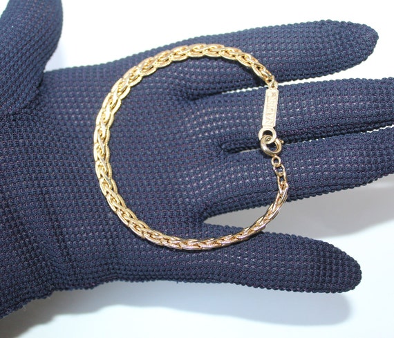 Vintage Signed NAPIER Gold Tone Bracelet, Clasp S… - image 2