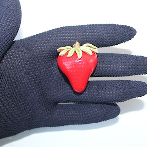 Vintage Bright Red Dimensional Enamel Strawberry Pin Brooch by JJ Jonette Co. Excellent Strawberry Pin Brooch