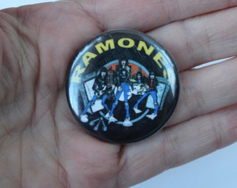 Vintage Scarce RAMONES Pin Pinback, Pin Ramones único inusual con toda la banda Joey Dee Dee Johnny Ramone, Early Punk Rock Band