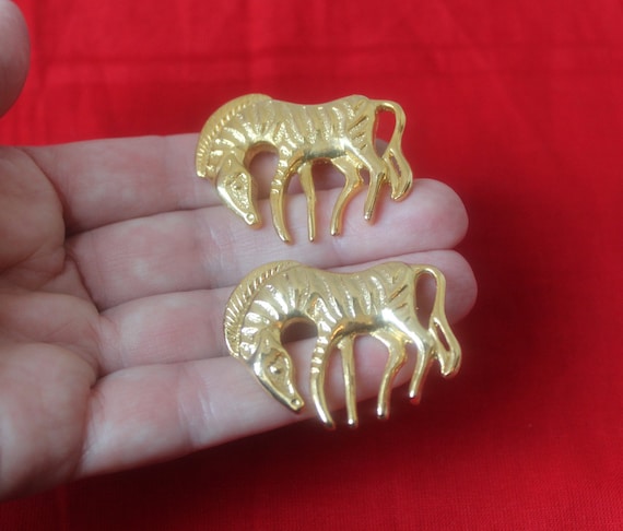 Vintage Pair of 2 Mid Century Gold Tone Detailed … - image 2