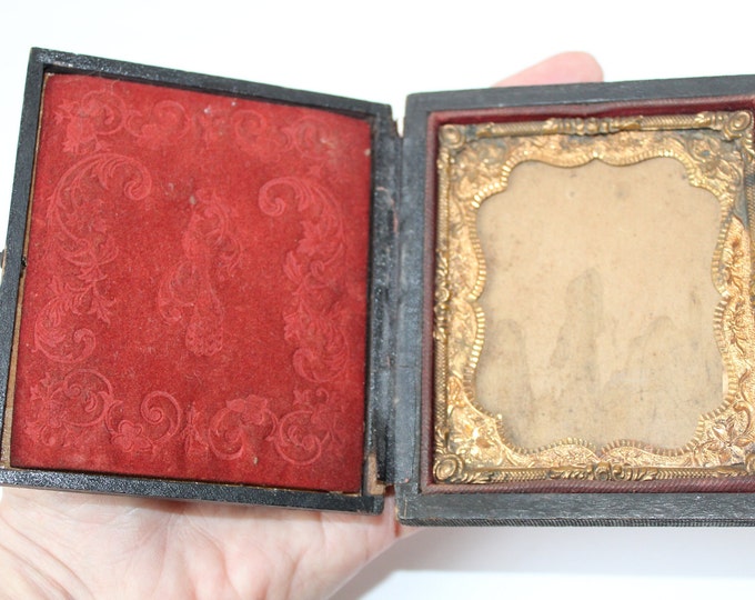 Antique Victorian Era 1860s Civil War Era Folding Pocket Picture Frame