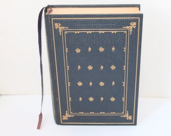 Antique Beautiful Fine Bindng Book Uncle Tom's Cabin by Stowe, Anti-Slavery Novel Classic Book, International Collector's Library Book 1970