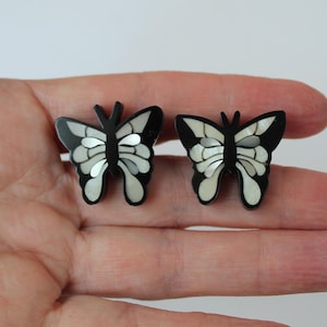 Vintage 1970s Boho Hippie Mother Of Pearl Inlay Pierced Butterfly Earrings Black Butterflies with Inlay Abalone, Lee Sands Style Excellent