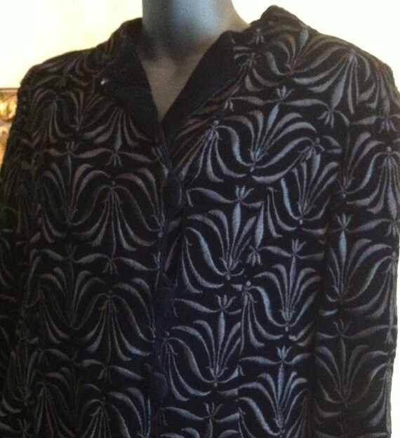 60s embroidered velvet coat