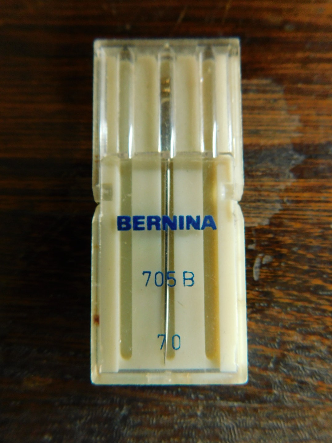 One Bernina Sewing Machine Needle 70 705B Etsy