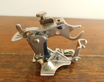 Ruffler à tige basse Singer n° 120598 Accessoire pour machine à coudre