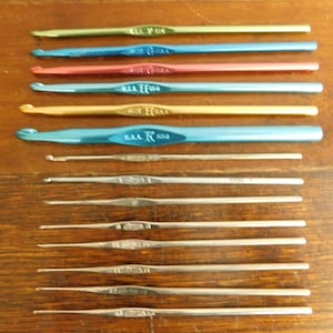 Boye Crochet Hook of Your Choice of Size (Updated 7-25-26)