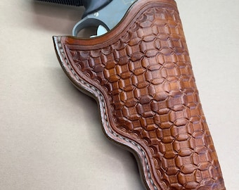 The "Classic" Holster for a Taurus Judge 3" bbl 2.5" cyl….. Handmade in the USA from Saddle Leather….. Free Shipping.