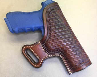 The "Sidekick" Holster for a Glock 17/22/31..... Handmade from Saddle Leather.