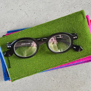 Merino wool, soft felt case for eyeglasses and sunglasses, eyewear sleeve in two sizes