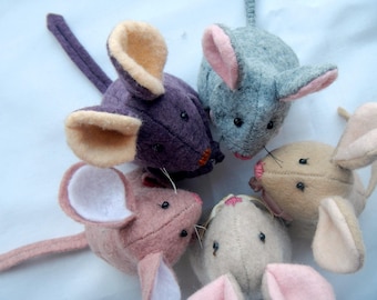 Wool Felt Mouse Sewing Pattern: 4-inch Soft Toy (PDF Pattern)