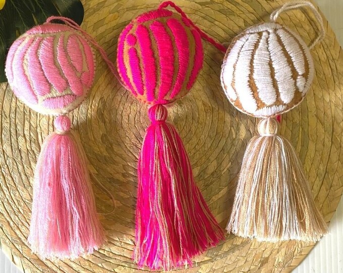 Embroidered Concha Tassel, Concha Tassel Keychain, Concha Bag Charm, Handmade Tassel Keychain, Concha Purse Tassel, Conchita